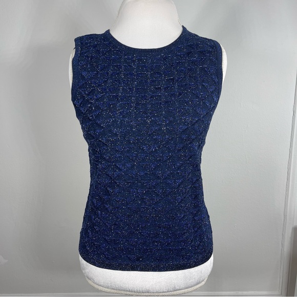 St. John Metallic Diamond Lace Knit Cardigan and Tank Top Set… - Picture 3 of 16